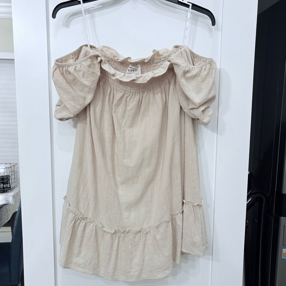 SABO SKIRT Ranetta Linen Blend Mini Dress Size 4 Beige Off Shoulder Babydoll - Picture 7 of 11